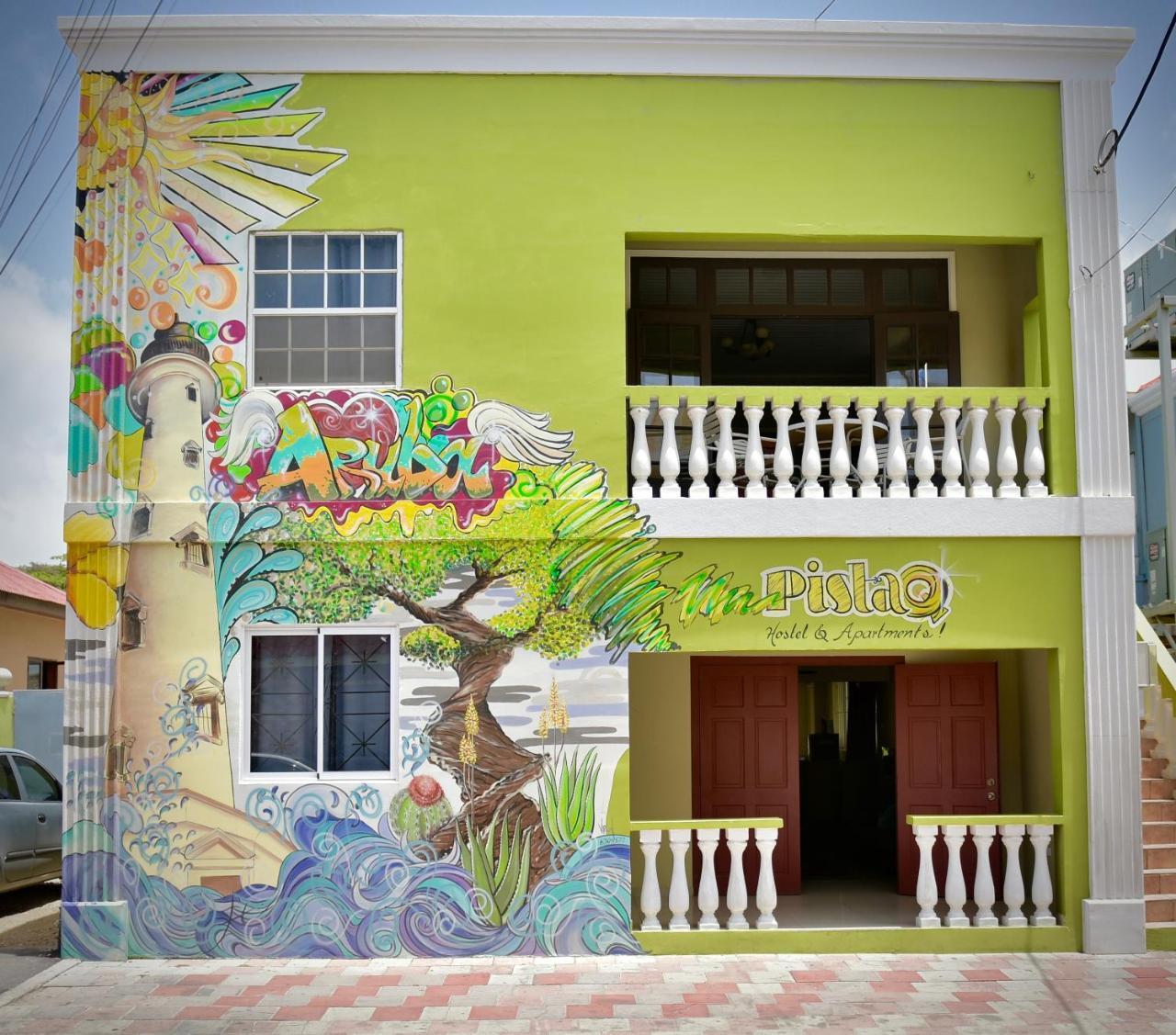אורנג'סטאד Pista Q Hostel And Apartments מראה חיצוני תמונה