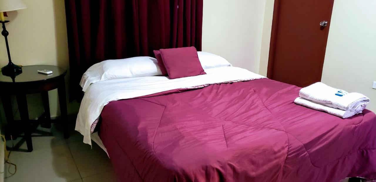 אורנג'סטאד Pista Q Hostel And Apartments מראה חיצוני תמונה